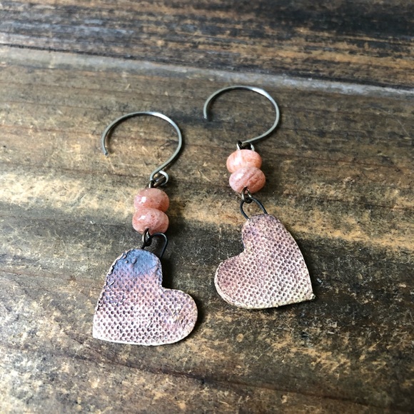 Ceramic Heart Gemstone Earrings - Picture 8 of 8